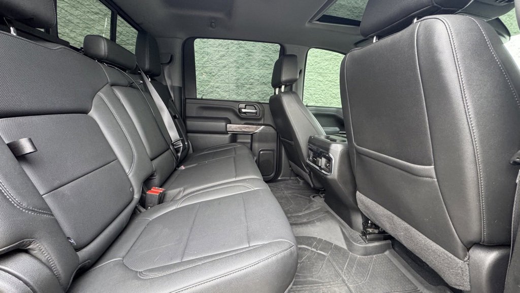 Used 2022 Chevrolet Silverado 2500 LTZ w/ LTZ Premium Package image 12