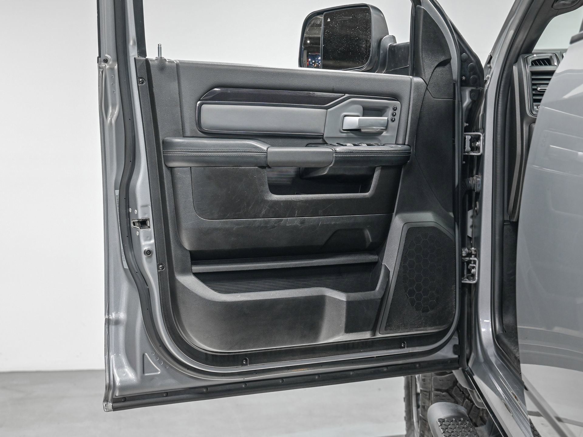 Used 2019 RAM 2500 Power Wagon image 12