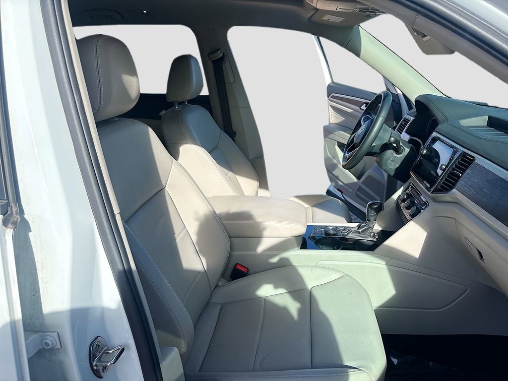 Used 2023 Volkswagen Atlas SE image 26