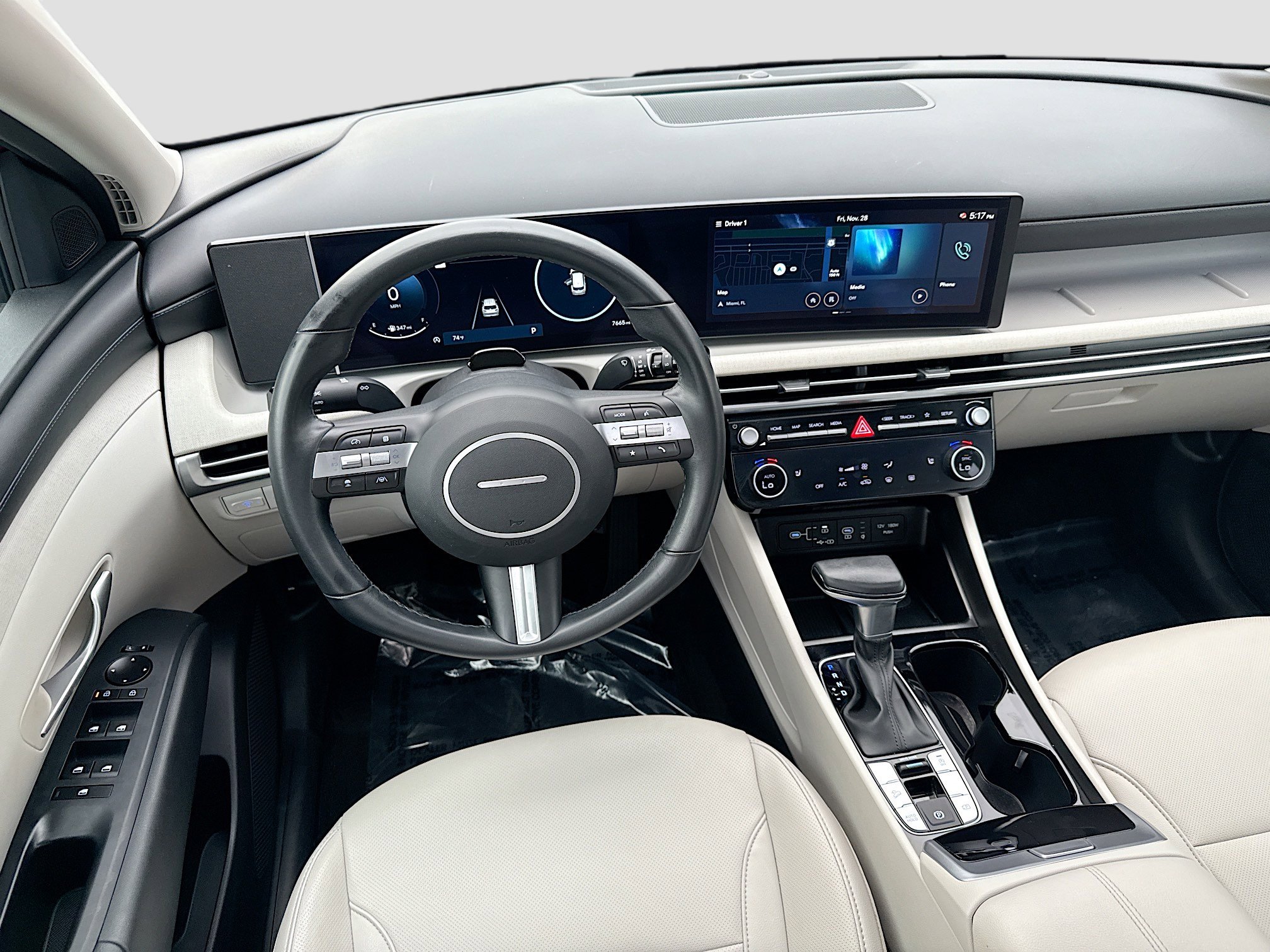 Certified 2025 Hyundai Tucson SEL image 19