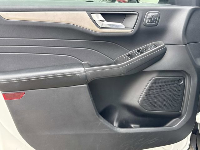 Used 2021 Ford Escape SEL w/ Technology Package image 26