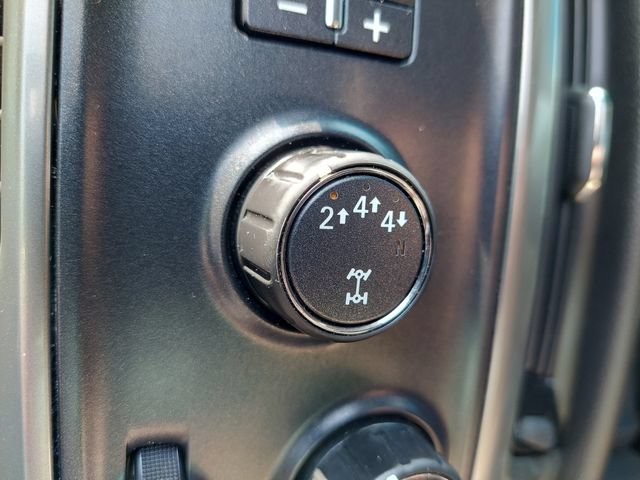 Used 2018 Chevrolet Silverado 2500 LT w/ LT Convenience Package AWD/4WD image 13