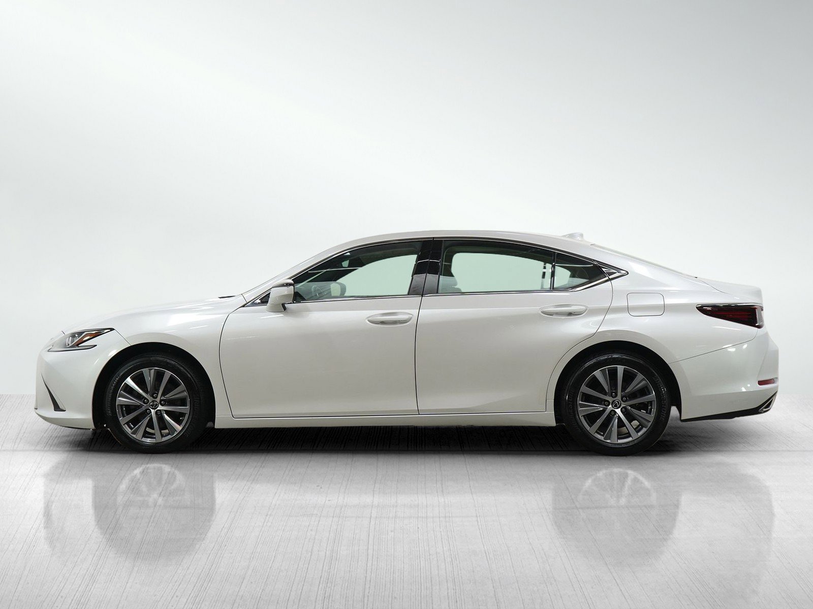 Used 2021 Lexus ES 350 w/ Accessory Package FWD image 2