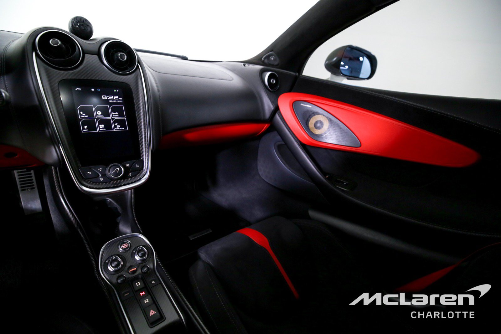 Used 2017 McLaren 570S Coupe RWD image 16