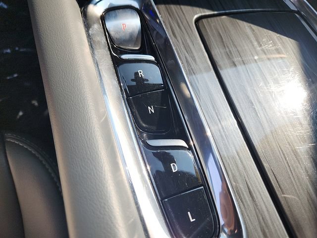 Certified 2023 Buick Enclave Essence AWD/4WD image 14