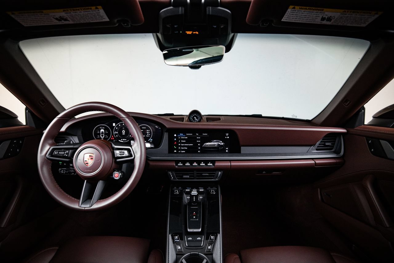 Certified 2026 Porsche 911 Targa 4S AWD/4WD image 25