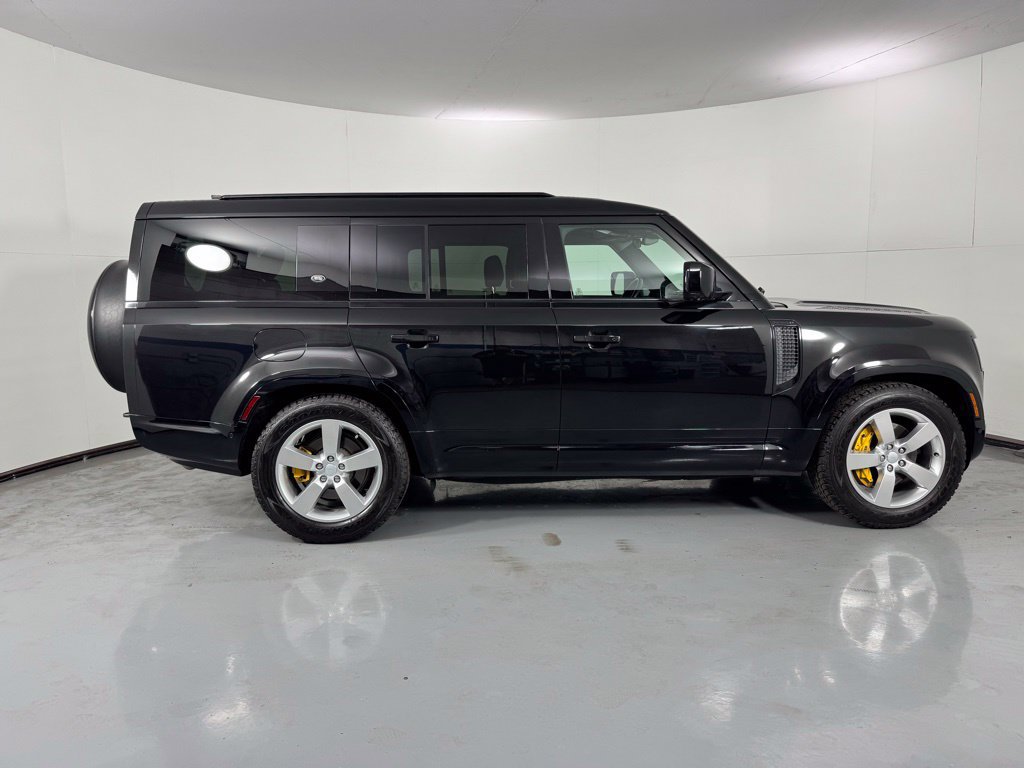 Used 2023 Land Rover Defender 130 S AWD/4WD image 5
