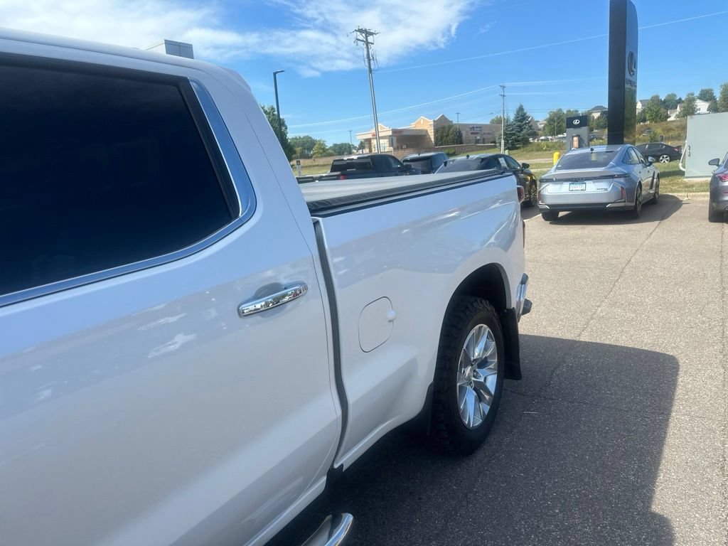 Used 2020 Chevrolet Silverado 1500 LTZ w/ LTZ Premium Package AWD/4WD image 8