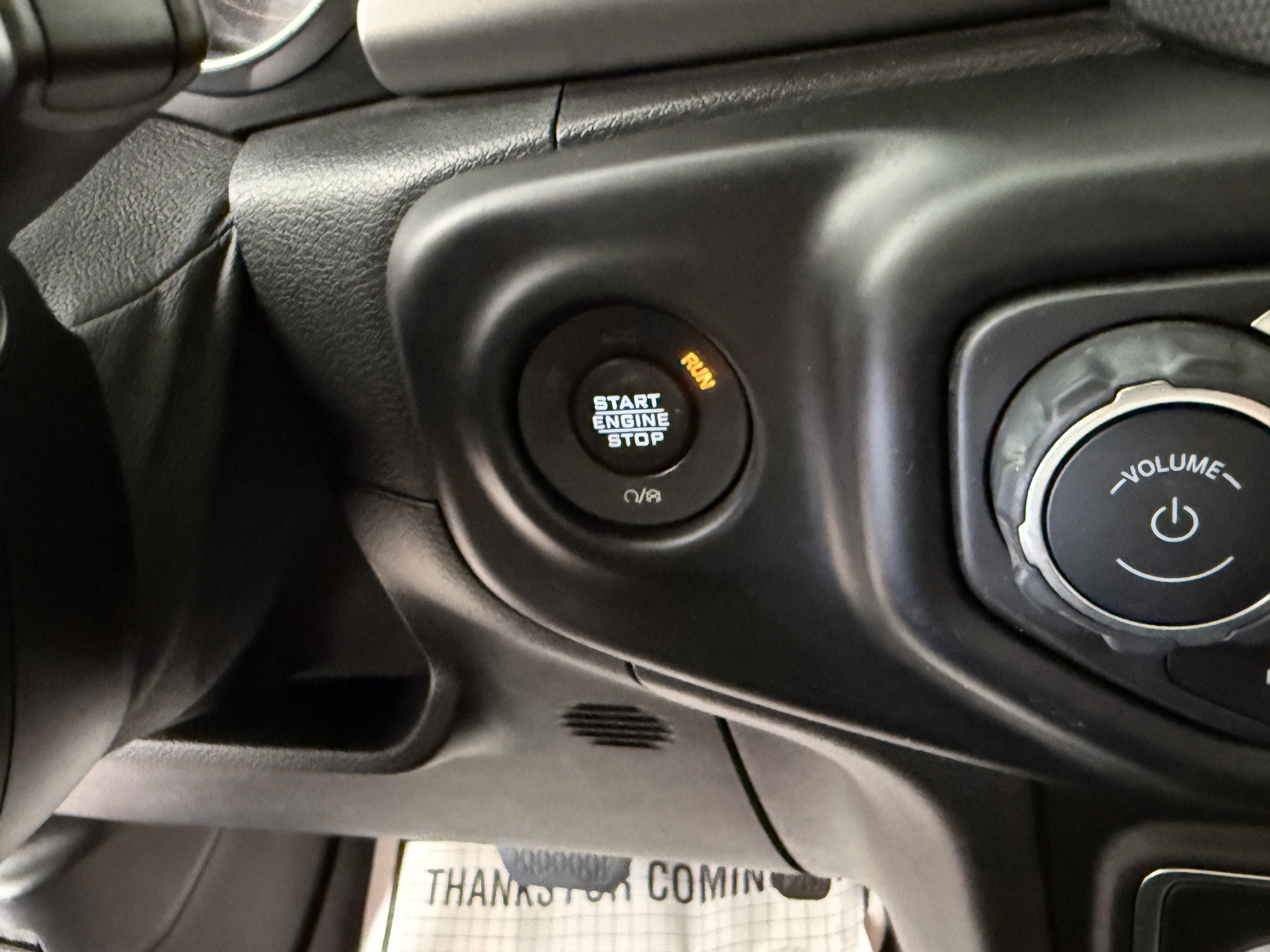 Used 2021 Jeep Gladiator Willys AWD/4WD image 25