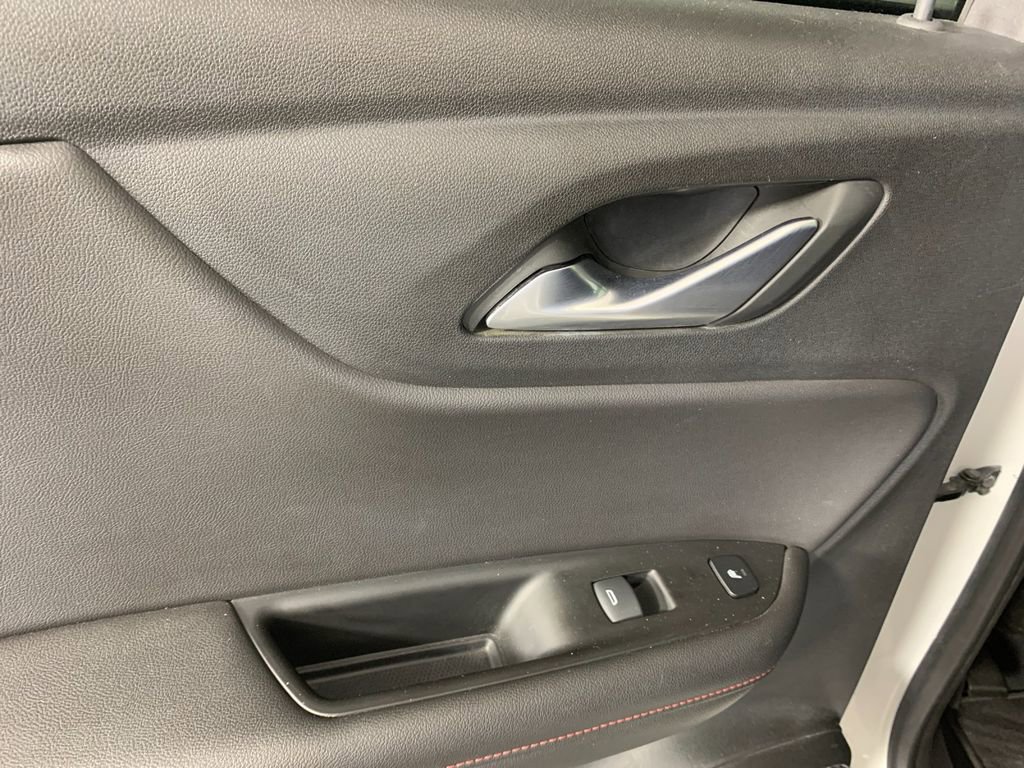 Used 2022 Chevrolet Blazer RS w/ Enhanced Convenience Package AWD/4WD image 32