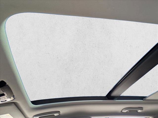 Used 2022 Kia Sorento S w/ Panoramic Sunroof Package image 12