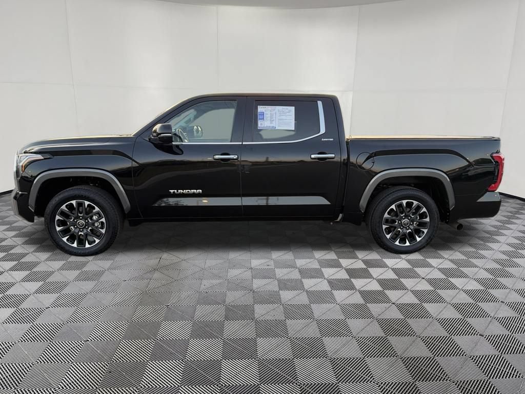 Used 2022 Toyota Tundra Limited AWD/4WD image 4