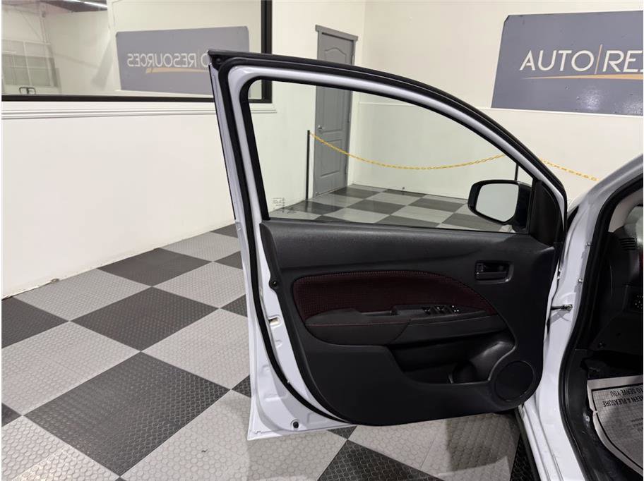 Used 2023 Mitsubishi Mirage image 13