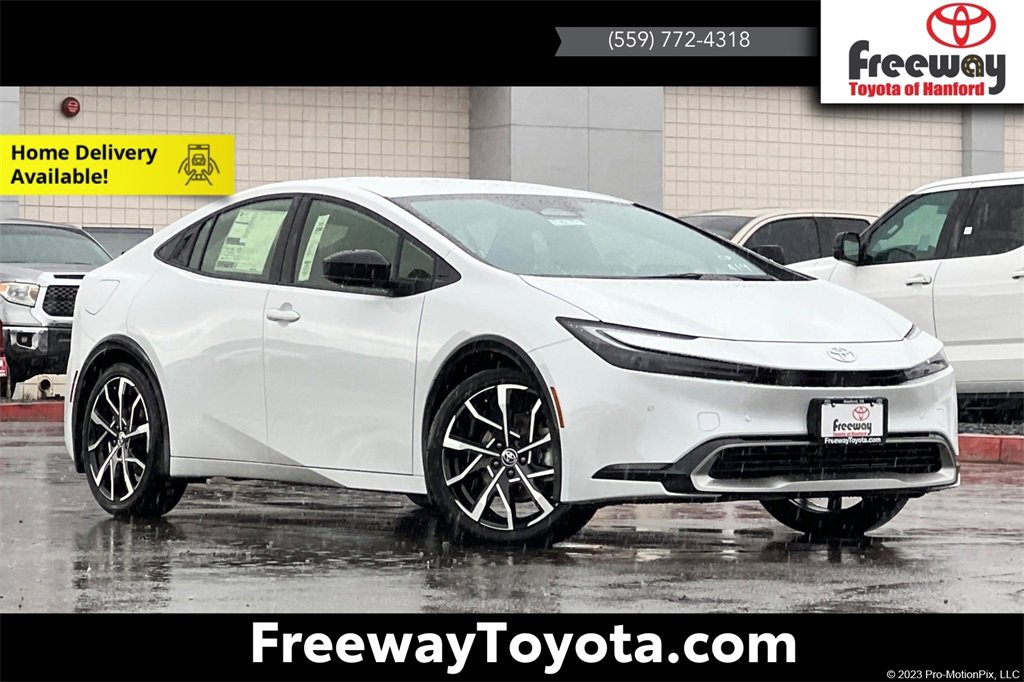 New 2026 Toyota Prius Plug-In Hybrid image 1