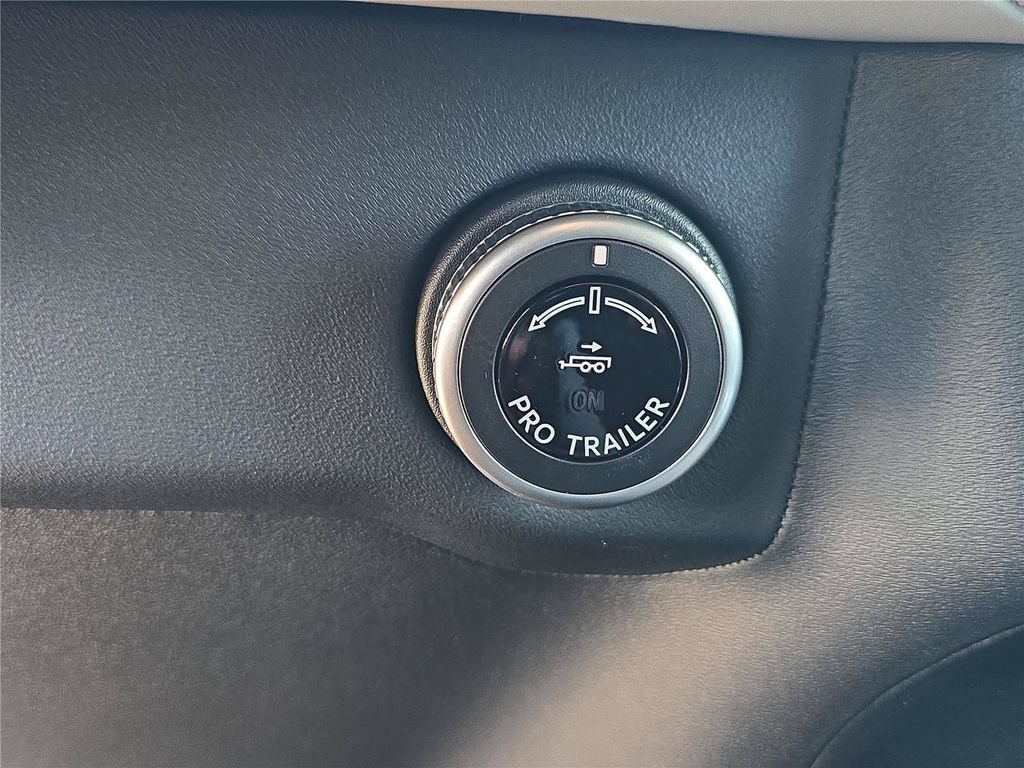 New 2027 Lincoln Navigator L Black Label AWD/4WD image 24