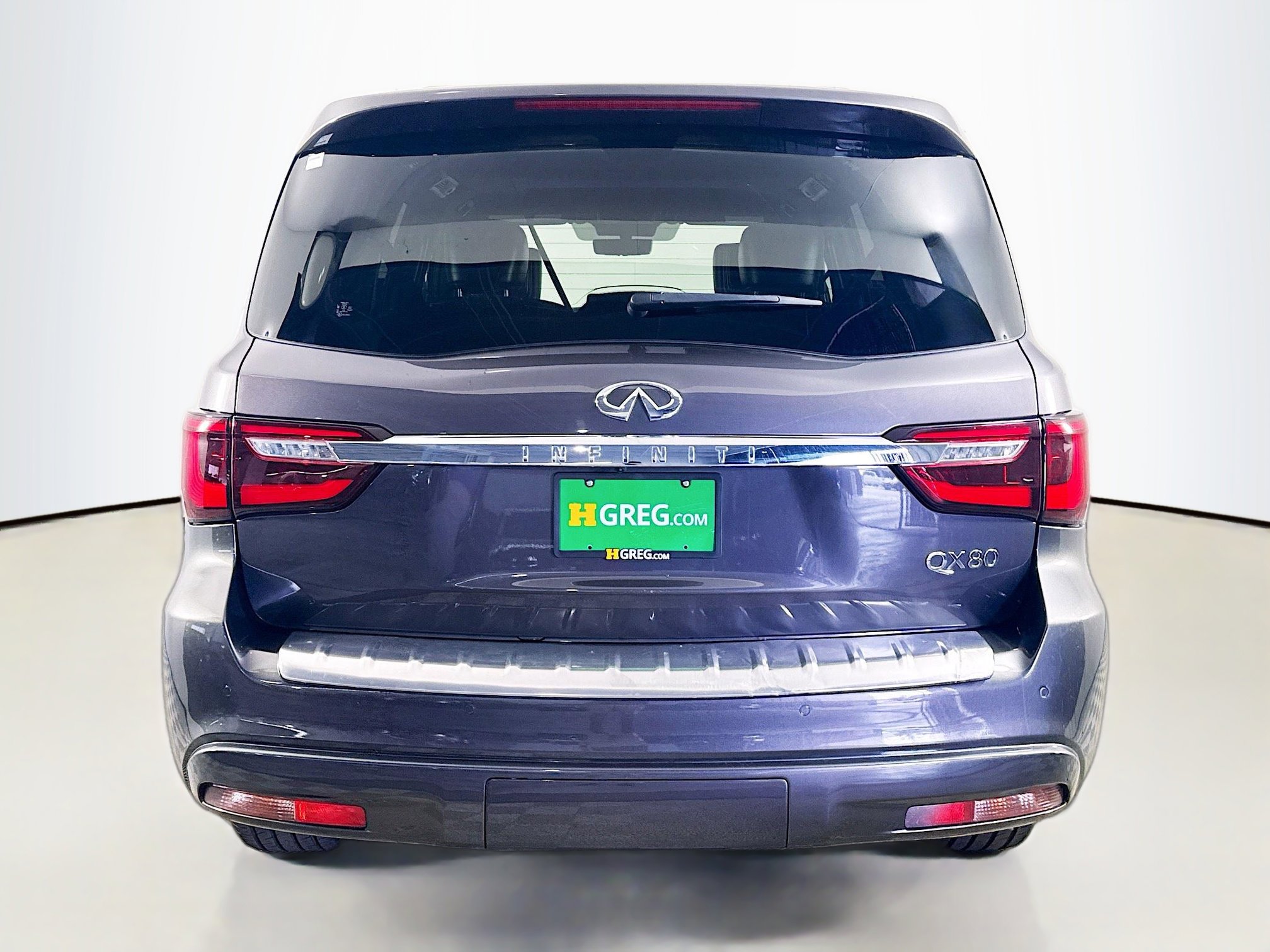 Used 2022 INFINITI QX80 Sensory w/ All-Season Package image 8