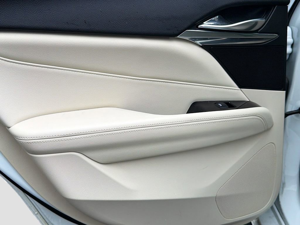 Used 2023 Cadillac CT4 Luxury w/ Sun And Sound Package RWD image 24