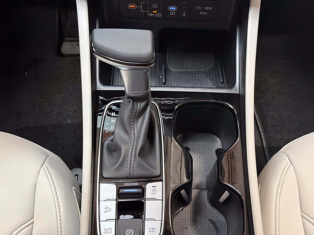 New 2026 Hyundai Tucson SEL FWD image 17