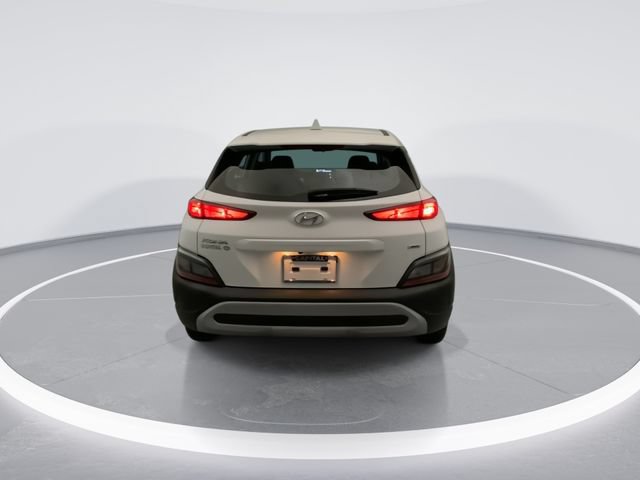 Used 2023 Hyundai Kona SE w/ Cargo Package AWD/4WD image 3