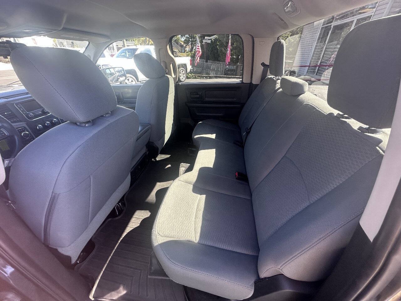 Used 2016 RAM 1500 Express AWD/4WD image 13