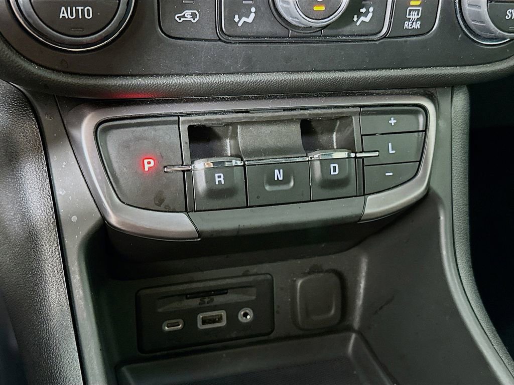 Used 2023 GMC Terrain AT4 w/ Infotainment Package II image 22