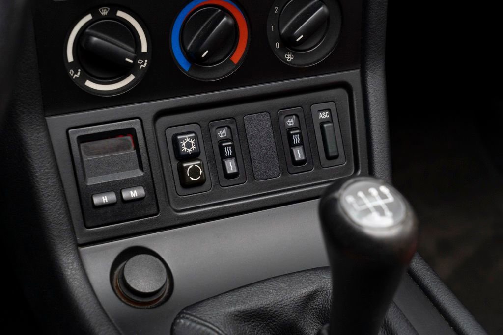Used 1996 BMW Z3 1.9 image 27
