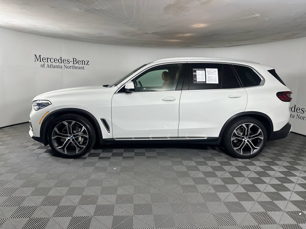 Used 2021 BMW X5 xDrive40i w/ Executive Package AWD/4WD image 4
