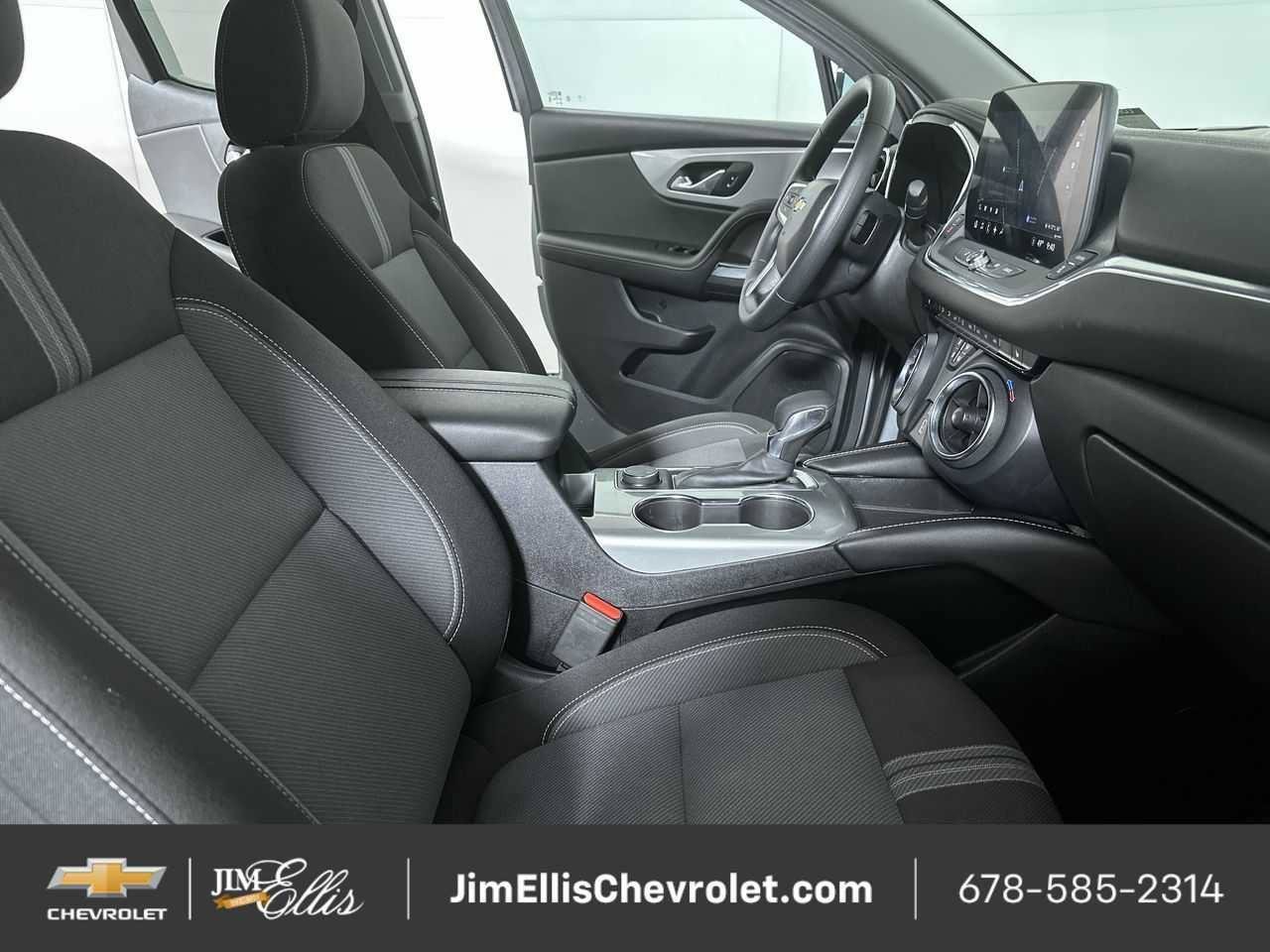 Certified 2025 Chevrolet Blazer LT AWD/4WD image 27