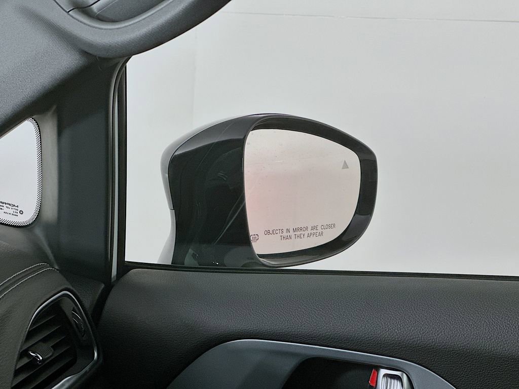 New 2026 Chrysler Pacifica Limited w/ S Appearance Package image 24