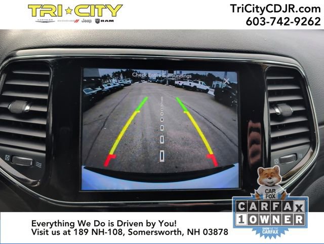 Used 2019 Jeep Grand Cherokee Altitude image 27