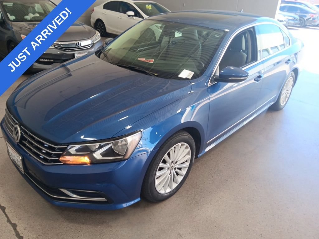Used 2017 Volkswagen Passat 1.8T SE FWD image 1