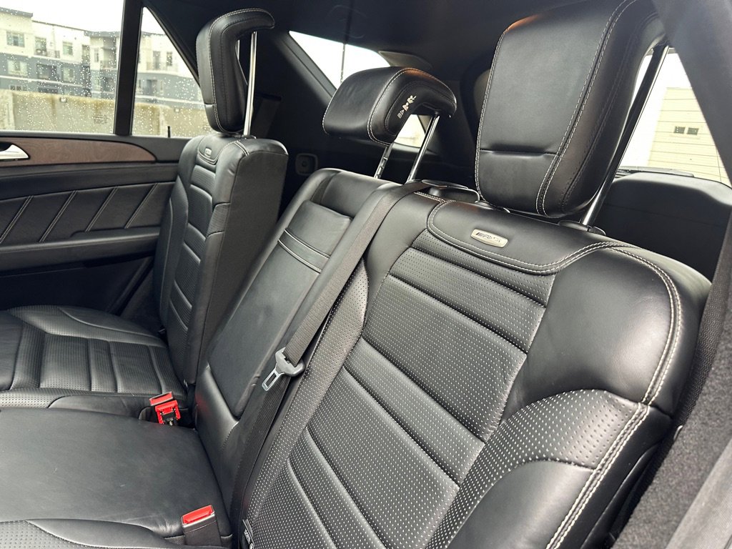 Used 2013 Mercedes-Benz ML 63 AMG 4MATIC image 18