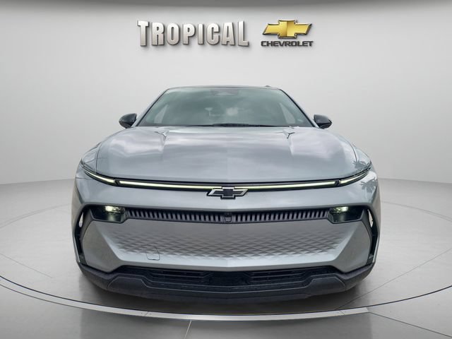 New 2026 Chevrolet Equinox EV LT w/ LPO, Blackout Package FWD image 2