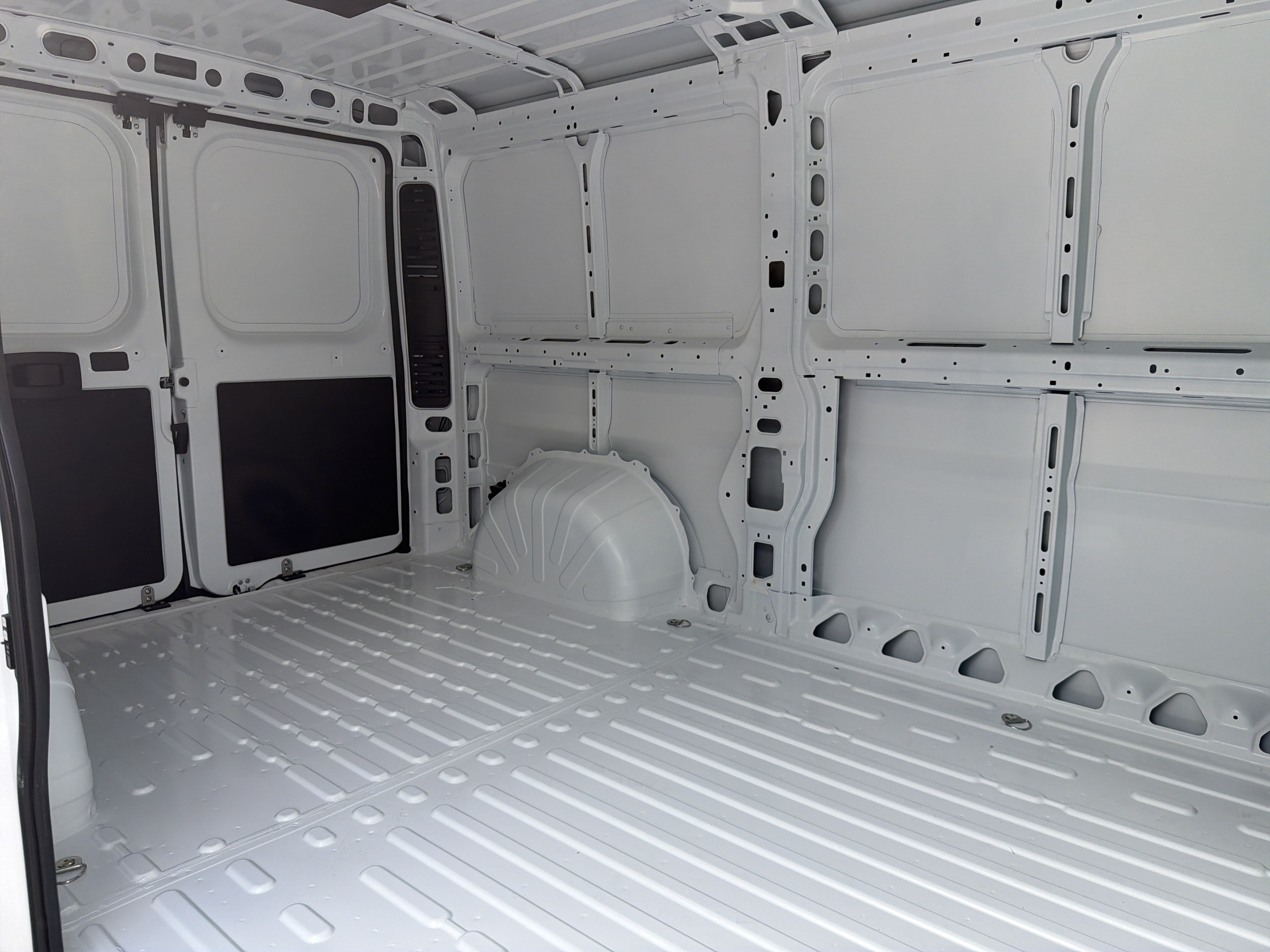 New 2026 RAM ProMaster 1500 w/ Safety Group FWD image 18