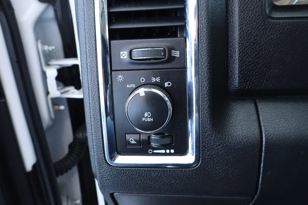 Used 2016 RAM 2500 Longhorn w/ Snow Chief Group image 31