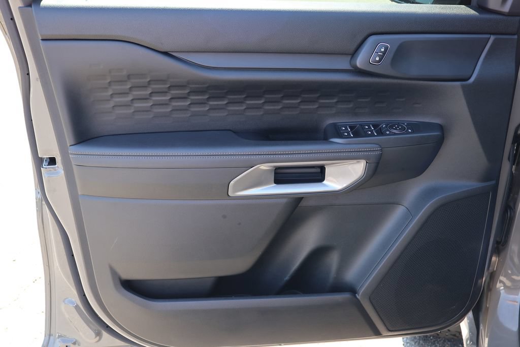 Used 2025 Ford Ranger XLT AWD/4WD image 17