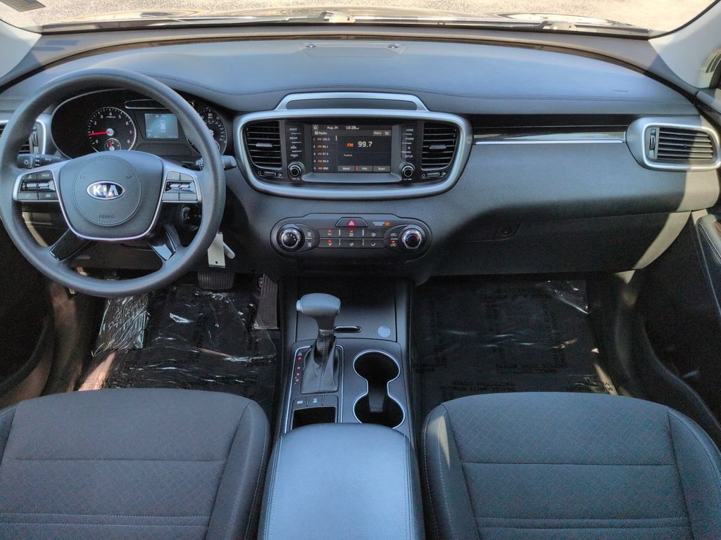 Used 2020 Kia Sorento LX AWD/4WD image 15