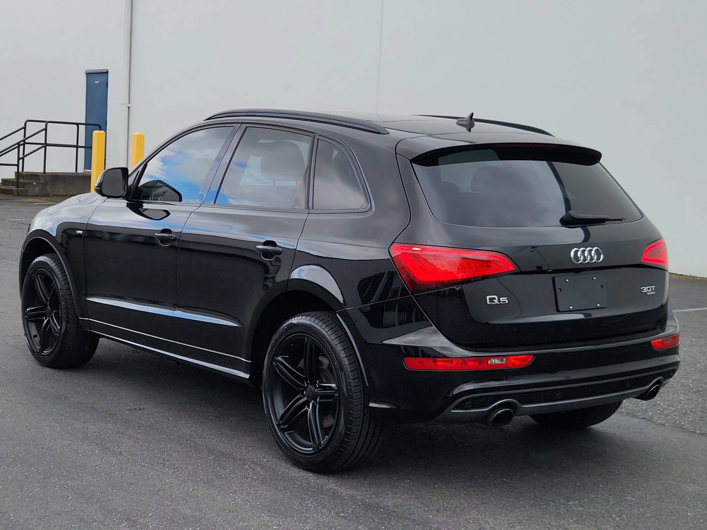 Used 2014 Audi Q5 3.0T Premium Plus AWD/4WD image 3