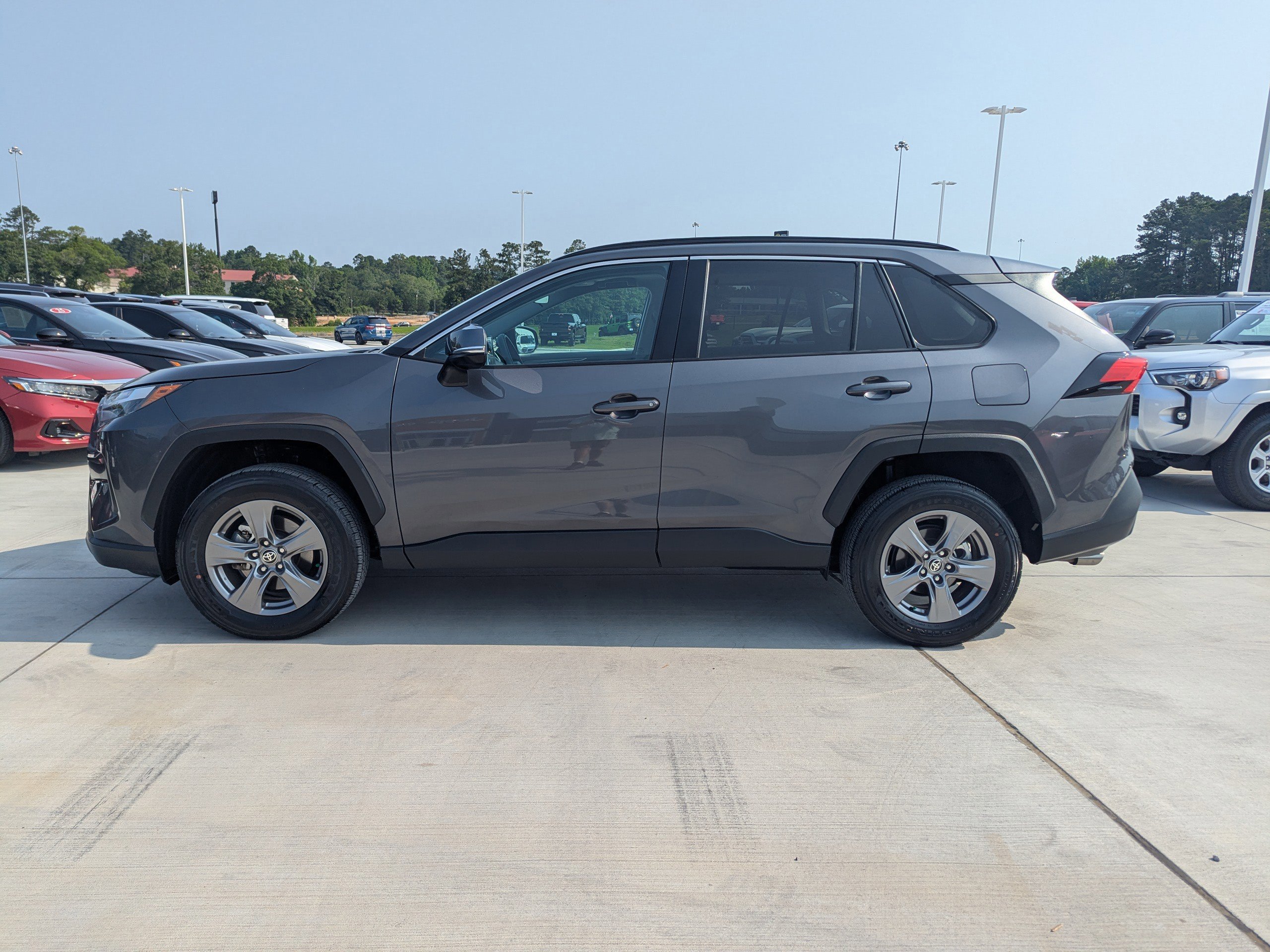 Certified 2024 Toyota RAV4 XLE w/ Convenience Package image 6