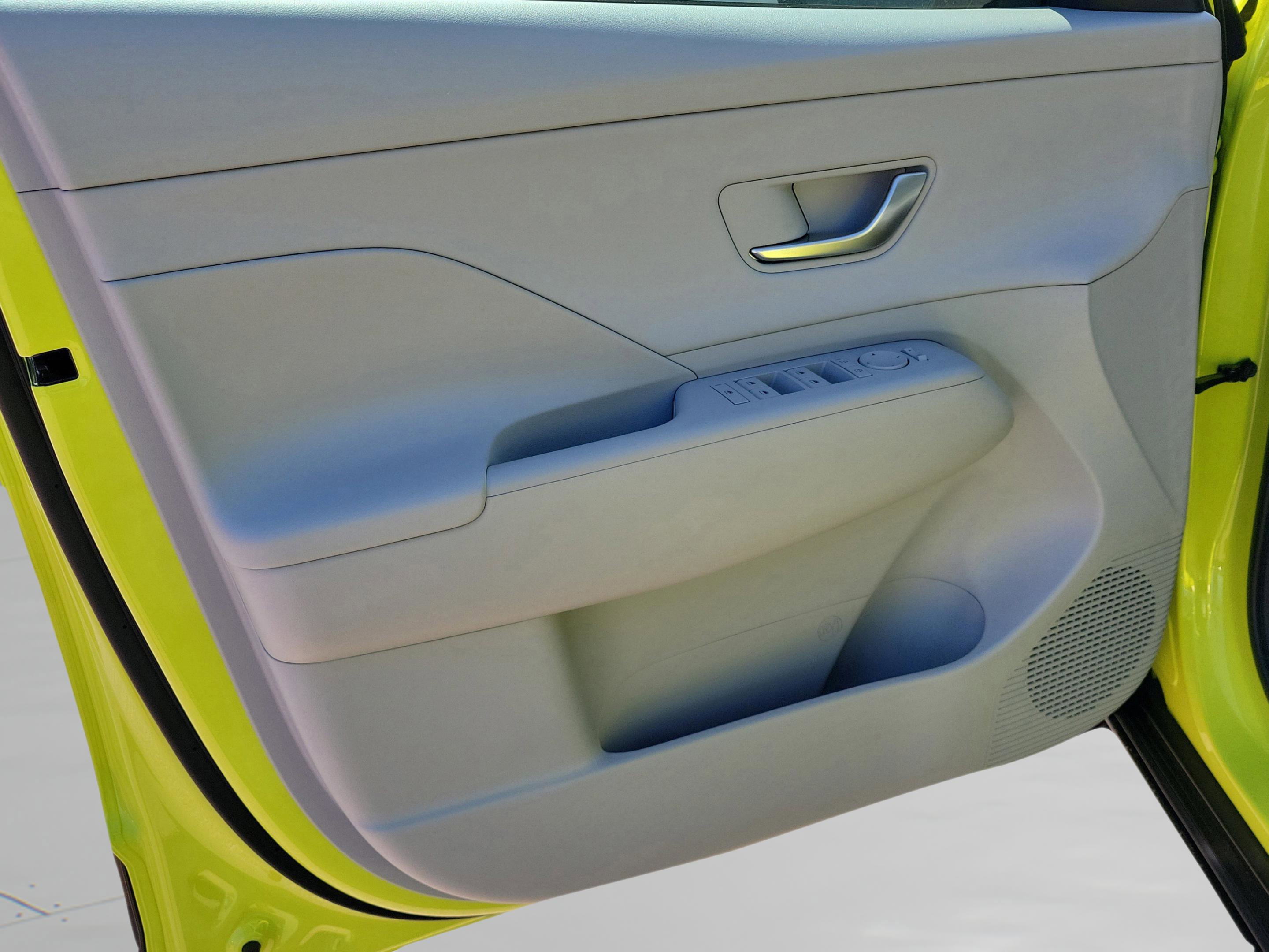 New 2026 Hyundai Kona SEL Premium image 24