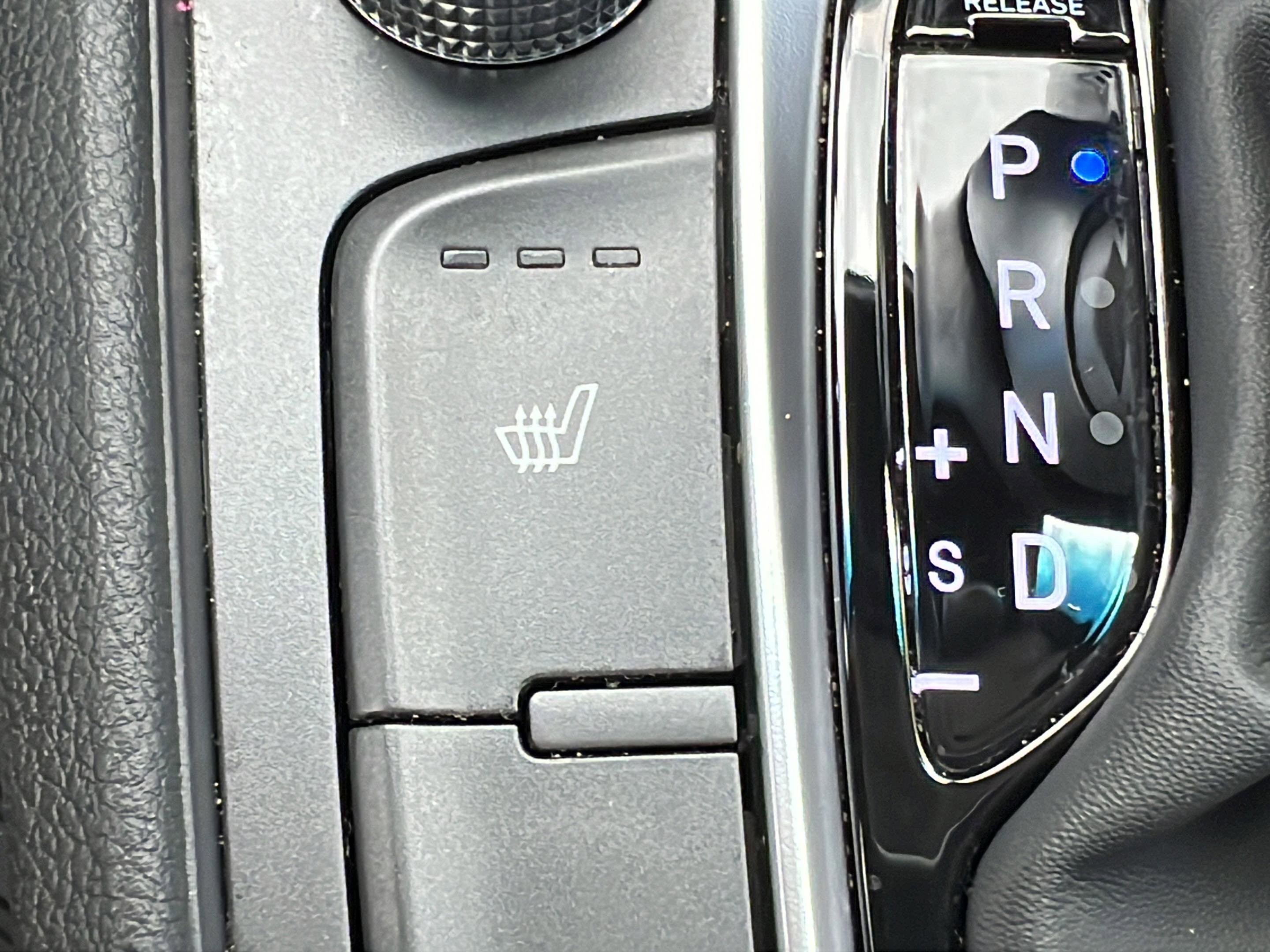 Certified 2023 Hyundai Kona Limited FWD image 20