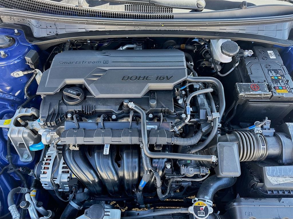 Used 2025 Hyundai Elantra Sport image 37