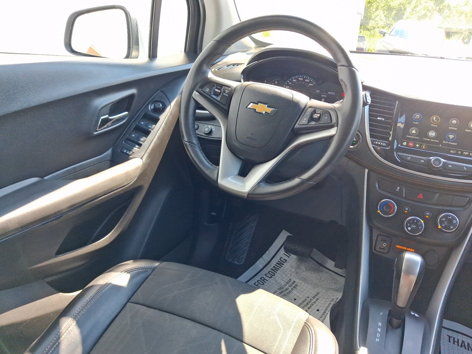 Used 2019 Chevrolet Trax LT w/ LT Convenience Package AWD/4WD image 22