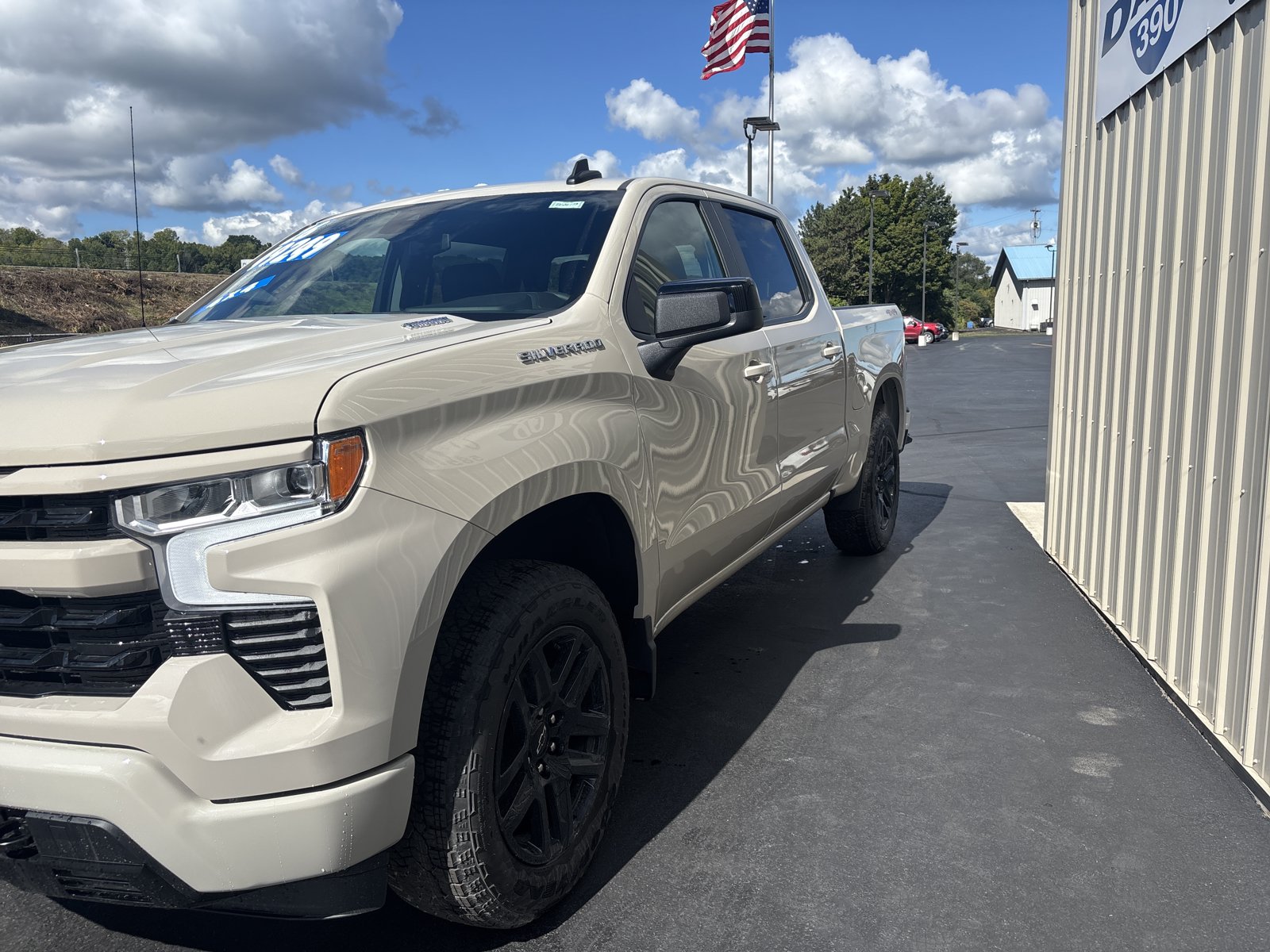 New 2026 Chevrolet Silverado 1500 RST w/ RST Select Package AWD/4WD image 8