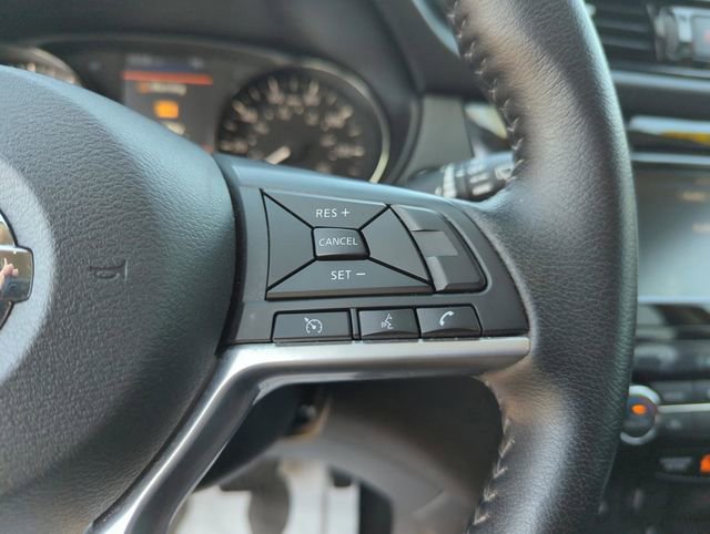 Certified 2022 Nissan Rogue Sport SV image 37