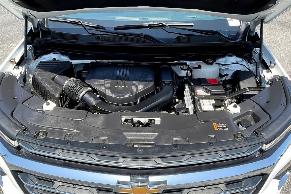 Used 2024 Chevrolet Traverse LT AWD/4WD image 34