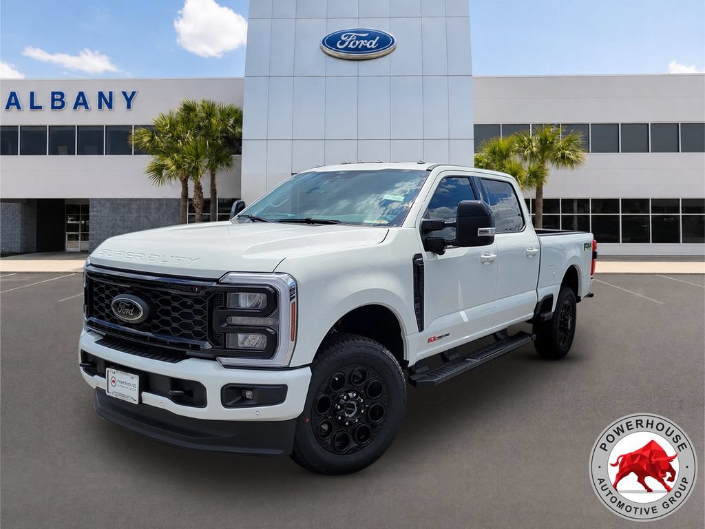 New 2026 Ford F350 Lariat w/ Black Appearance Package