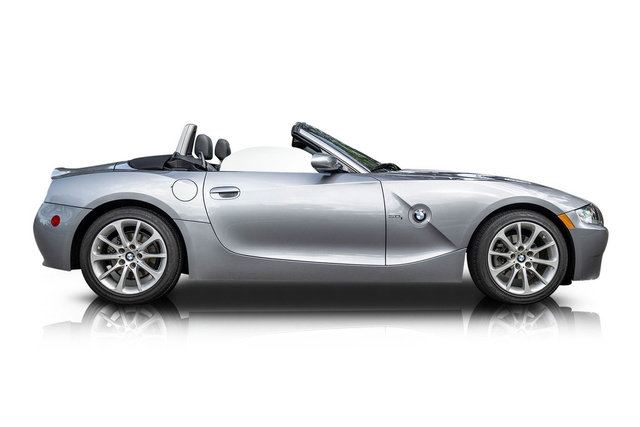 Used 2007 BMW Z4 3.0i image 2
