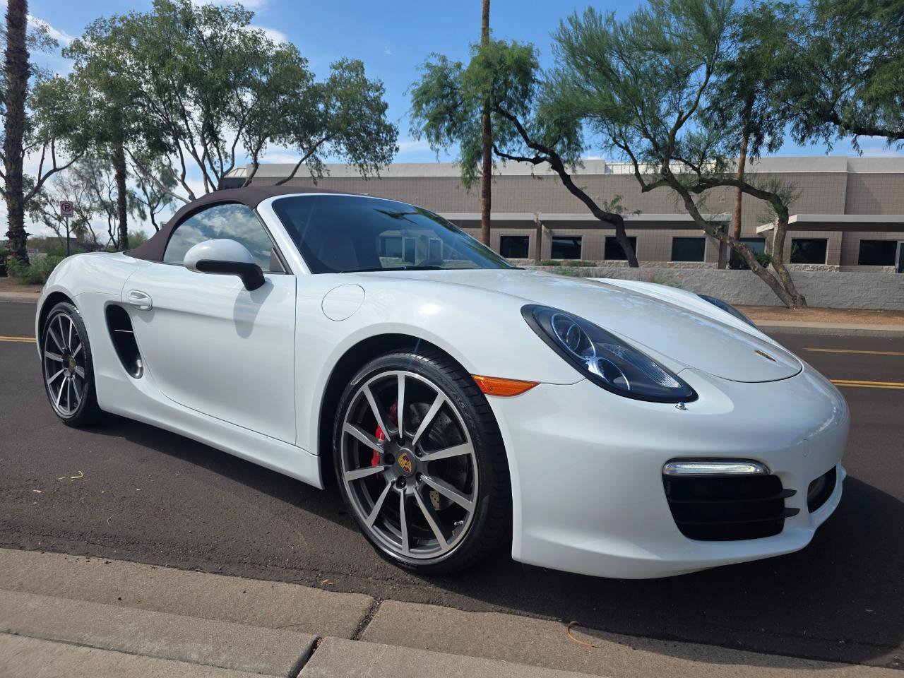Used 2015 Porsche Boxster S RWD image 29