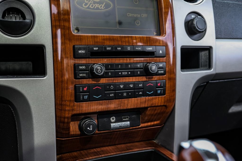 Used 2010 Ford F150 Lariat image 22